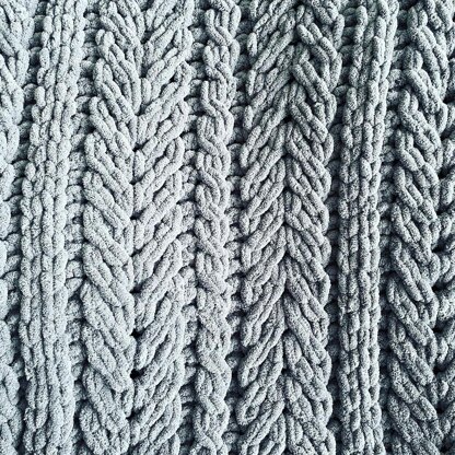 Up-Down Staghorn Cable Blanket