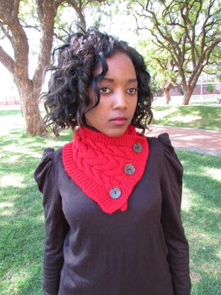 Strawberry Cabled Neckwarmer