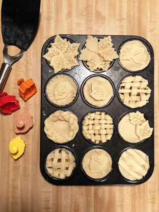R&M Leaves & Acorn Pastry & Cookie Stamps Set of 4