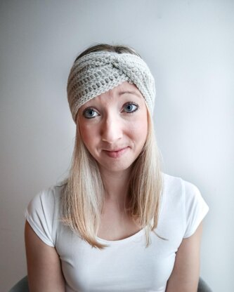 Crochet headband - The Solmu