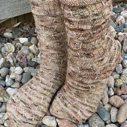 Over a Barrel Socks - knitting pattern