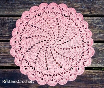 Shells & Swirls Doily