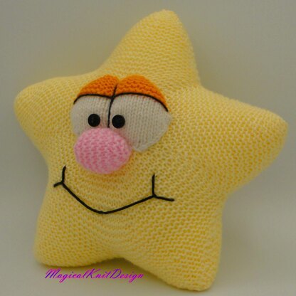 The happy Star pillow Magicalknit