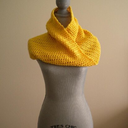 Arrowhead Cowl/ Hood Mobius