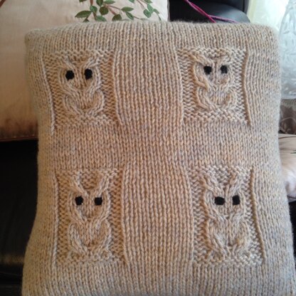 4 Owls Cushion Cover