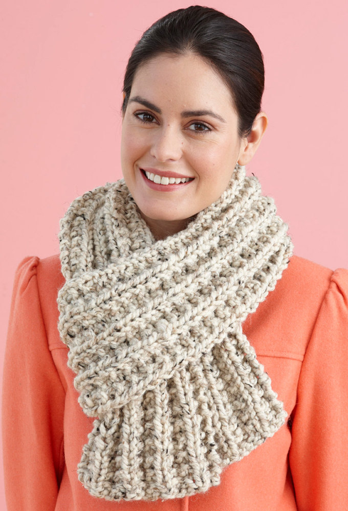Brisbane Scarf in Lion Brand Wool-Ease Thick & Quick - 90619G, Knitting  Patterns