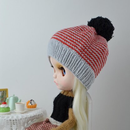 Three knitted hat for Blythe