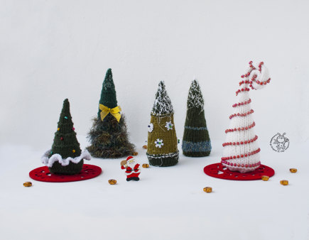 5 Pine Christmas Trees #3