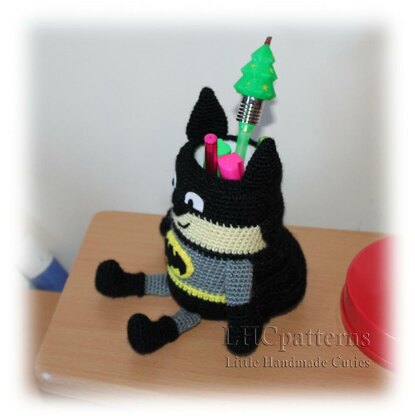 Batman Pencil Holder Crochet Pattern, Batman Pen Stand Crochet Pattern