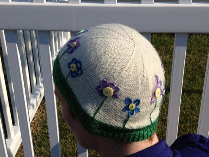 Coming Up Daisies: a Knitted and Embroidered Hat