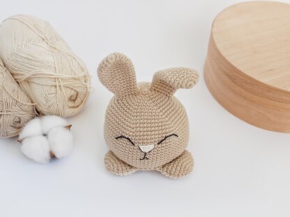 Crochet Plush Bunny Pattern – KnittingKitty – I Crochet patterns for  amigurumi toys I Knitting Kitty