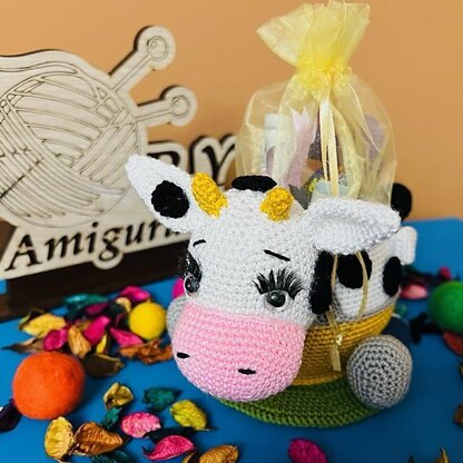 Amigurumi Joyful Cow