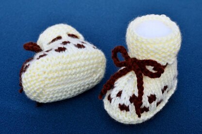 Two Colors Checks Baby Booties