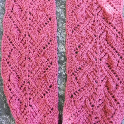 Coral Fantasy Infinity Scarf