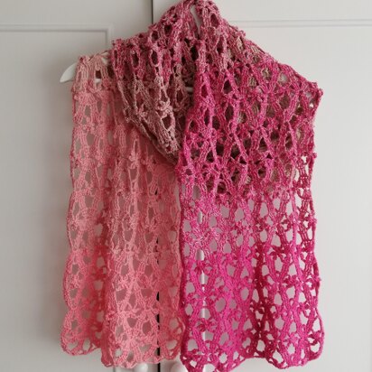 Pink blossom stole