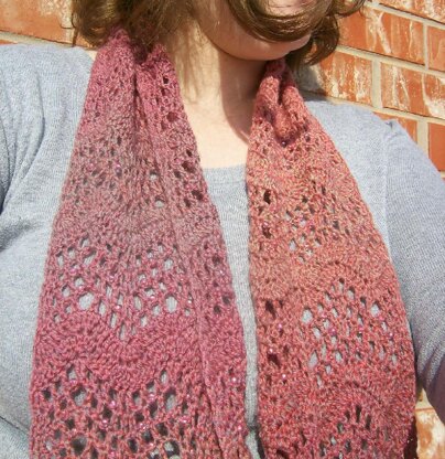 Roserock Ripple Scarf