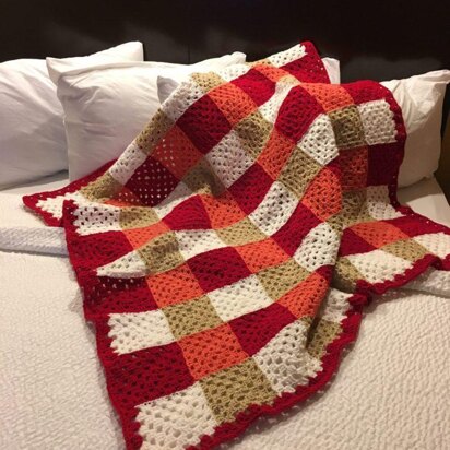 Chic Colorful Granny Square Throw