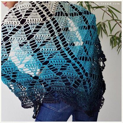 Crochet Triangle Shawl BioTronik #4