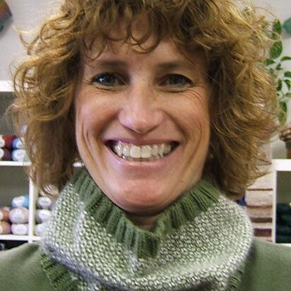 Luxury 2-Color Cashmere Cowl