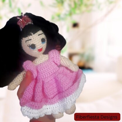 Charming Doll amigurumi pattern