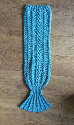 Mermaid tail blanket