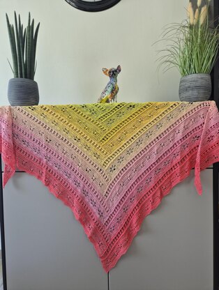 Triangular Scarf Idyia