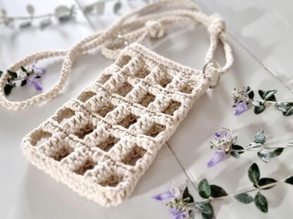 Mobile phone crossbody shoulder bag crochet pattern T29