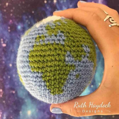 Crochet Globe