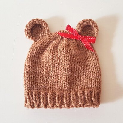 Easy Chunky Knit Baby Bear Hat