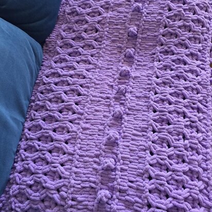 Honeycomb Rivet Blanket