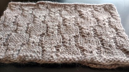 Vine Rose Cowl