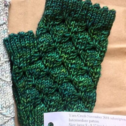 Sea Jewel Mitts