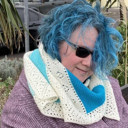 Llandudno Promenade Shawl - knitting pattern
