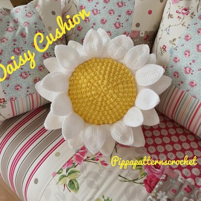 Daisy Cushion