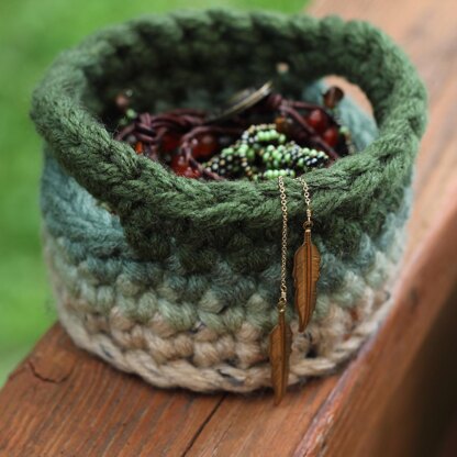 Ombre Mini Handled Basket and Cozy