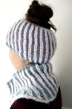 Messy Bun Brioche Hat&Cowl Set