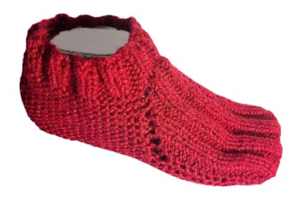 Slippers in Circular Needles Knitting Pattern