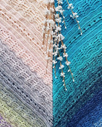 The Ocean Waves Shawl