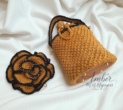 Riviera Rose Bucket Bag Crochet Pattern