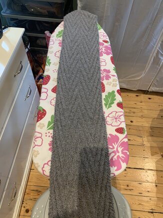 The Raz - Diamond Knit Scarf #3