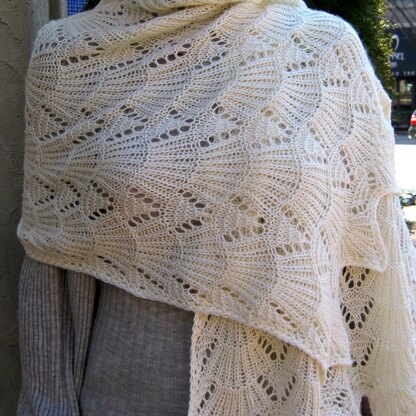 Bavarian Lace Wrap