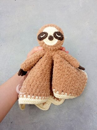 Sleepy Sloth Lovey