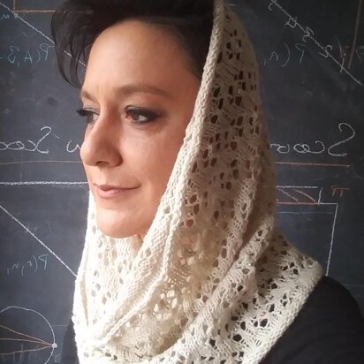 Winter Rose Cowl