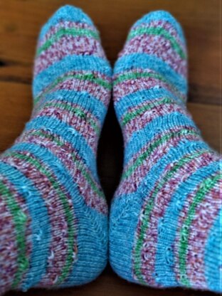 Knit Knot Socks