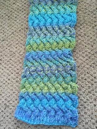 Waterlily Cables Scarf