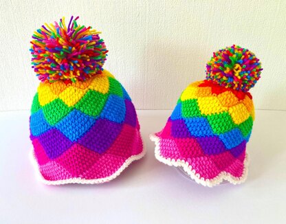 Mummy & Me beanies by HueLaVive