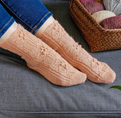 Iduna Socks