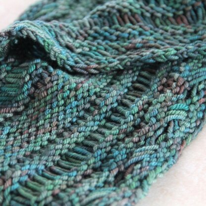 Cruzado Cowl.