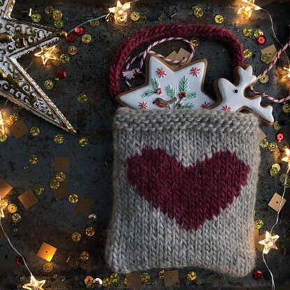 Intarsia Heart Gift Bag