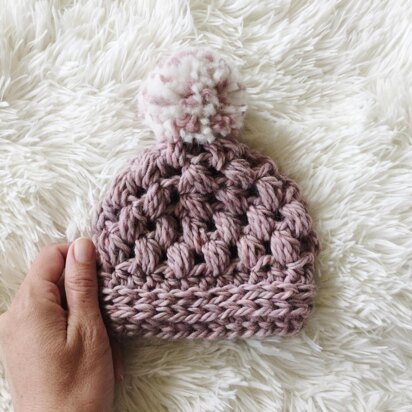 Baby chunky pom hat